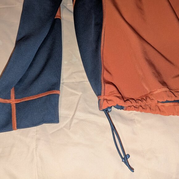 North Face Mens Sleek Jacket: Orange and Grey - Picture 4 of 6